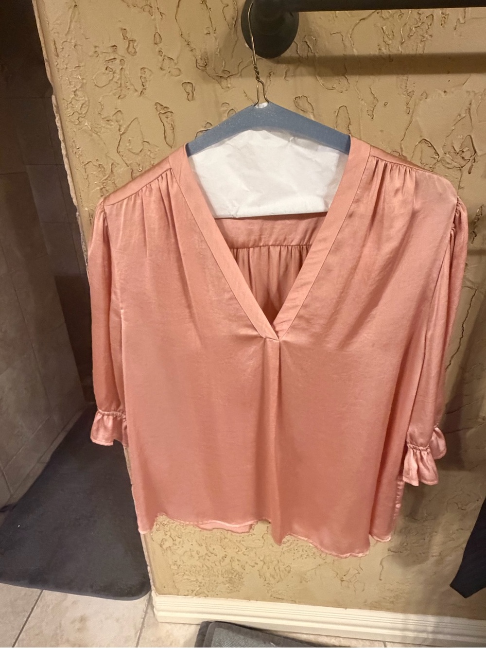 Vince Camuto Satin V-Neck Blouse in Rose